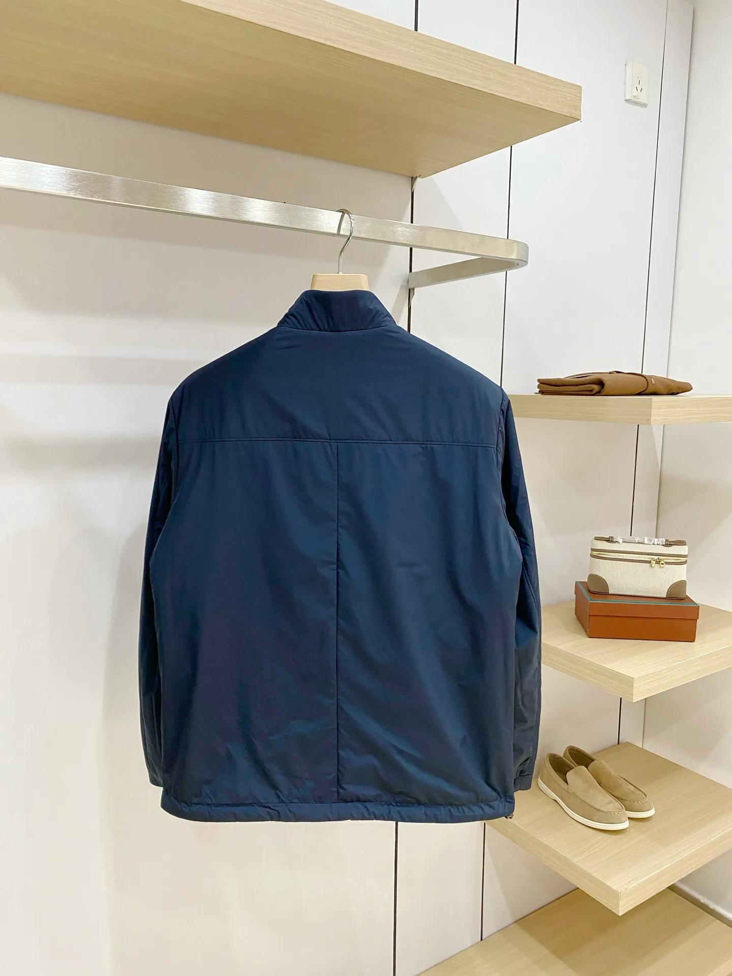 Zegna ：Classic ， ， H ， ， 。 ， ， 。 ： ， ， ， ； ， ， 。 ： ， ， ； ， 。 ， ， Premium ， 。 ： /Black/ /Cream White ， ， ， 。 Sizes：M-4XL